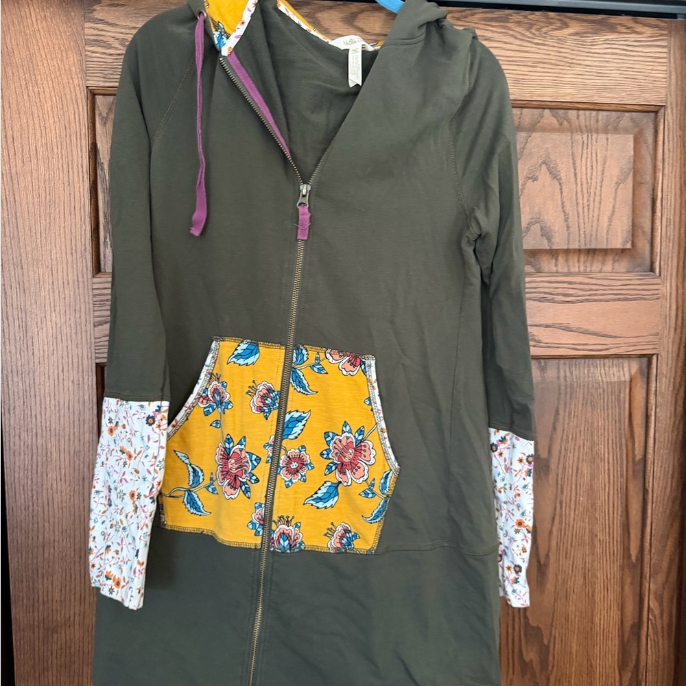 Matilda Jane Olive Green Floral sweatshirt/cardigan